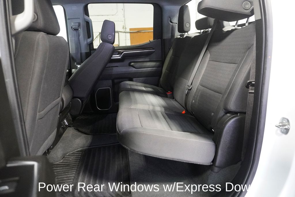 2023 GMC SIERRA - Image 7