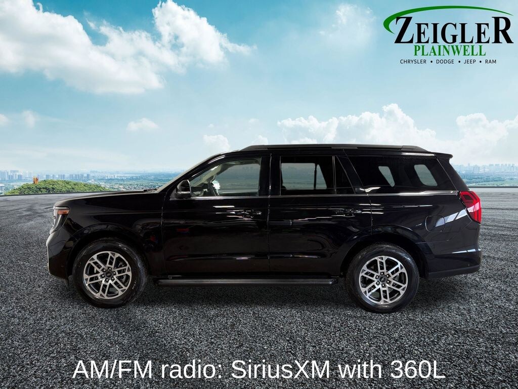 Used 2025 Ford Expedition Active SUV