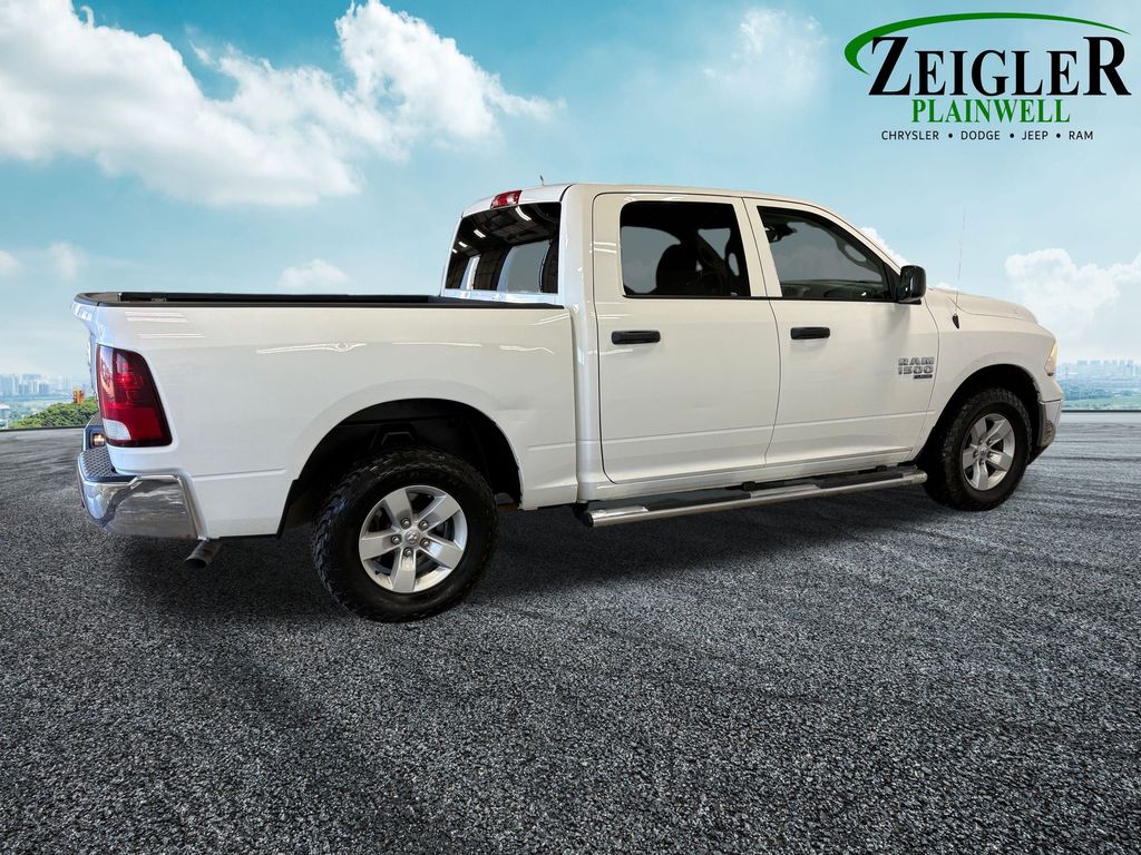 2019 RAM 1500 - Image 9