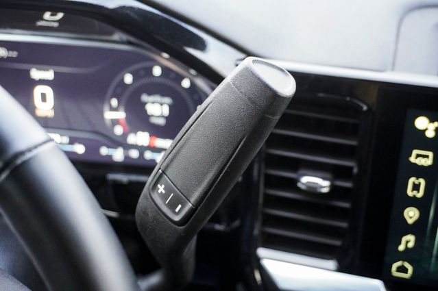 2024 GMC SIERRA - Image 20