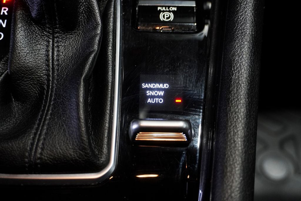 2023 JEEP COMPASS - Image 20