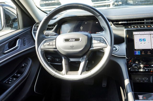 2022 JEEP GRAND CHEROKEE L - Image 16