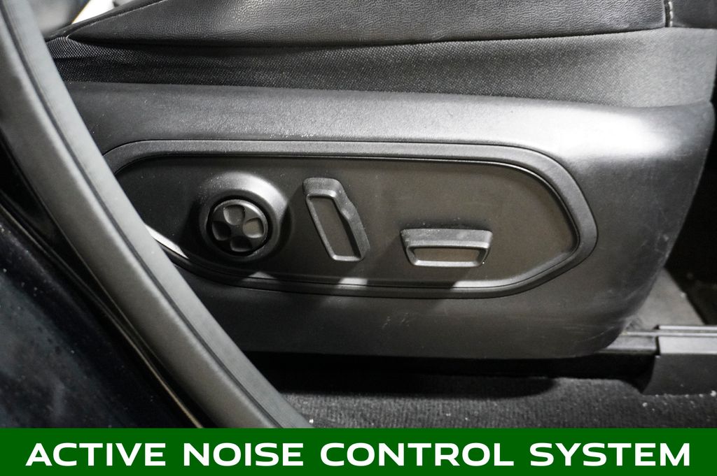 2023 JEEP GRAND CHEROKEE - Image 5