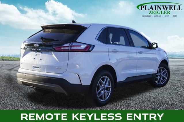 2024 Ford Edge SEL photo 3