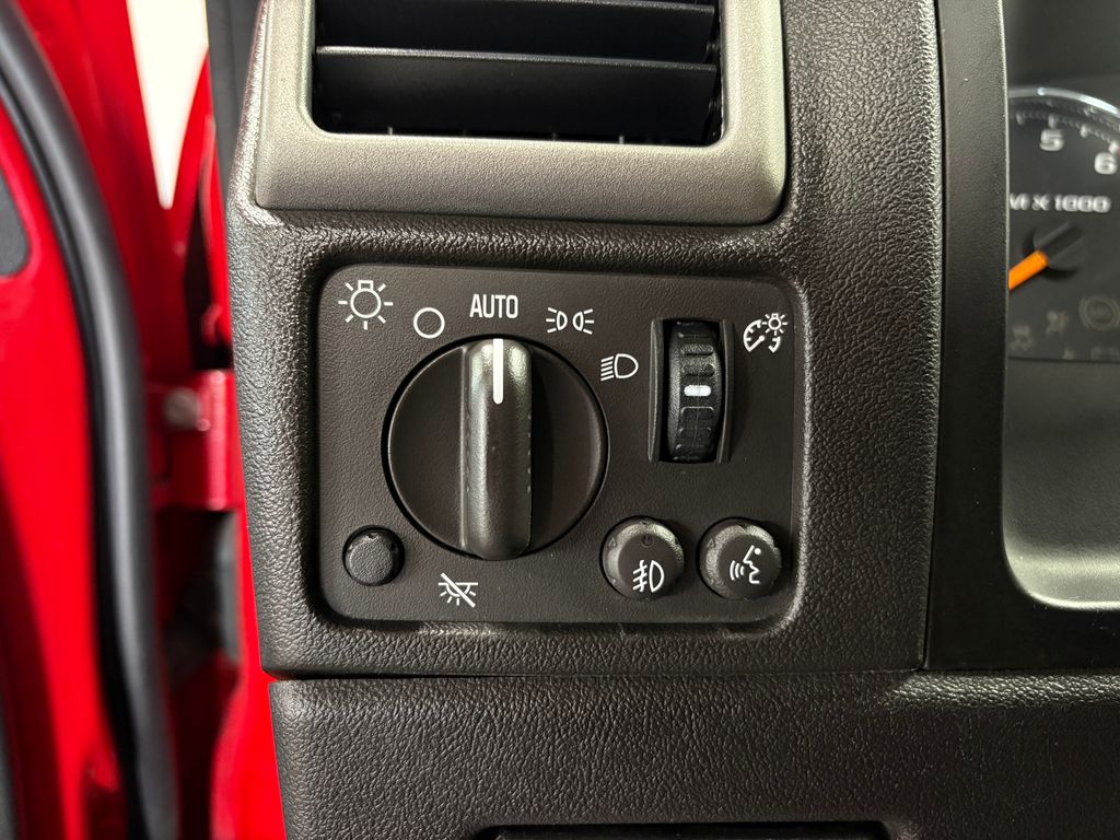 2012 CHEVROLET COLORADO - Image 24