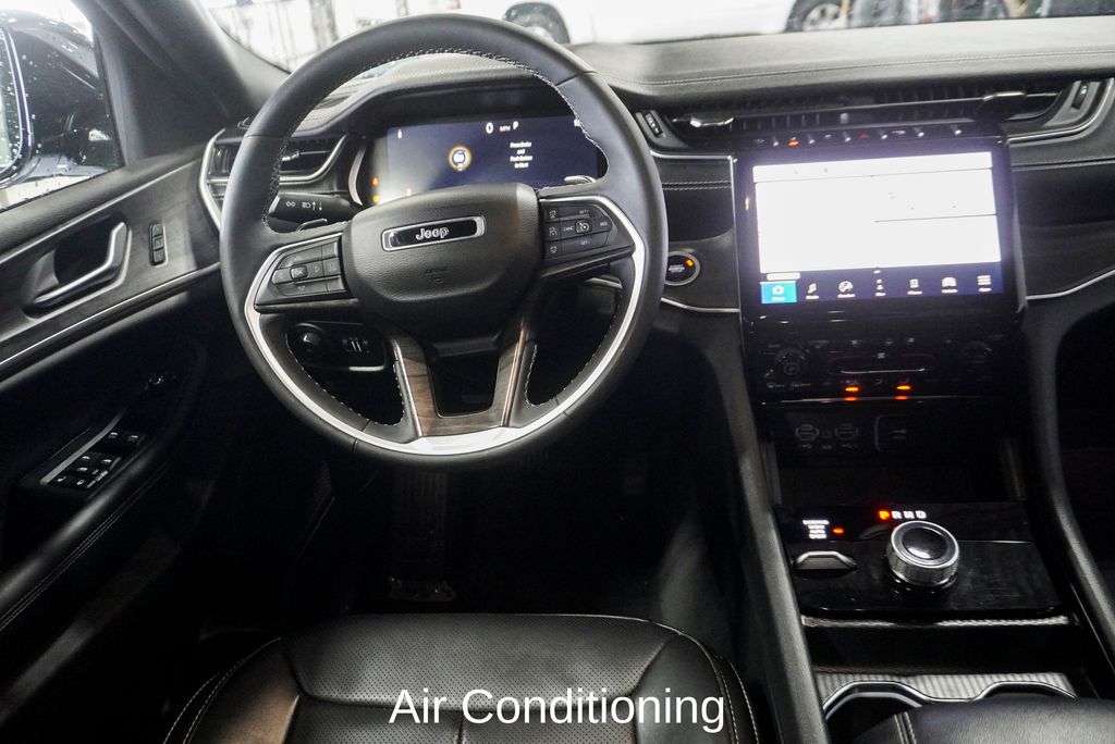 2024 JEEP GRAND CHEROKEE L - Image 12