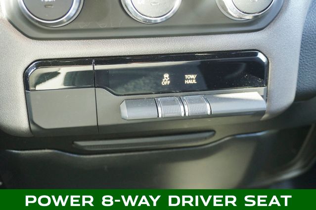 2021 RAM 1500 - Image 15