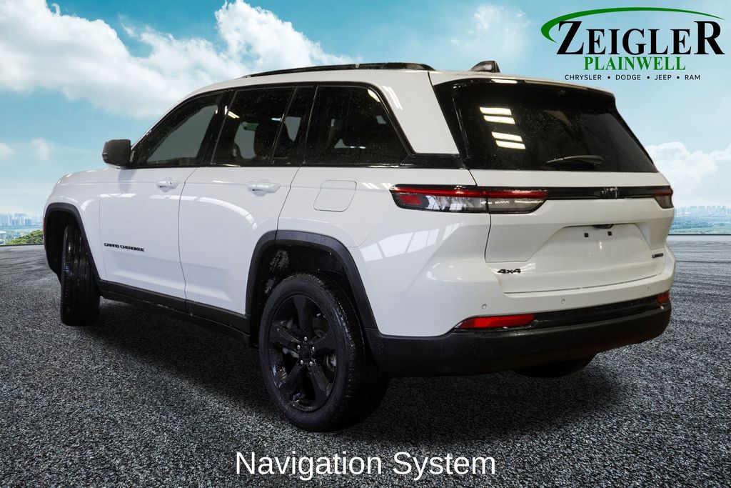 2023 JEEP GRAND CHEROKEE - Image 2