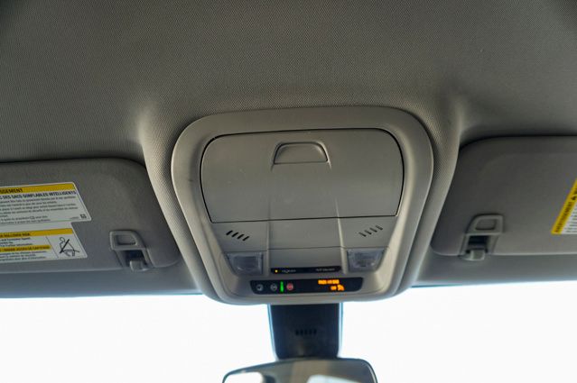 2023 CHEVROLET EQUINOX - Image 27