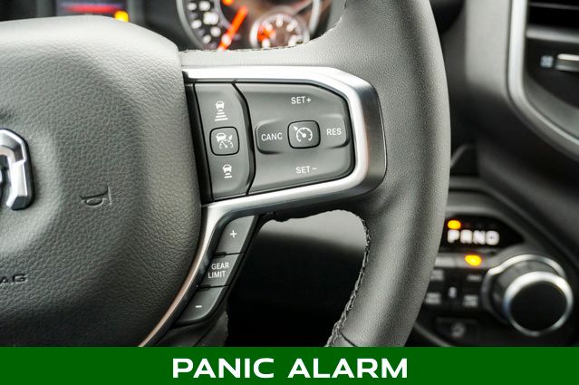 2025 RAM 1500 - Image 19