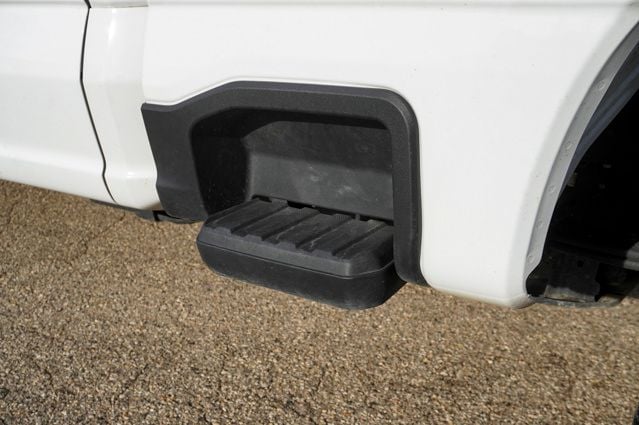 2023 FORD F-250 - Image 7