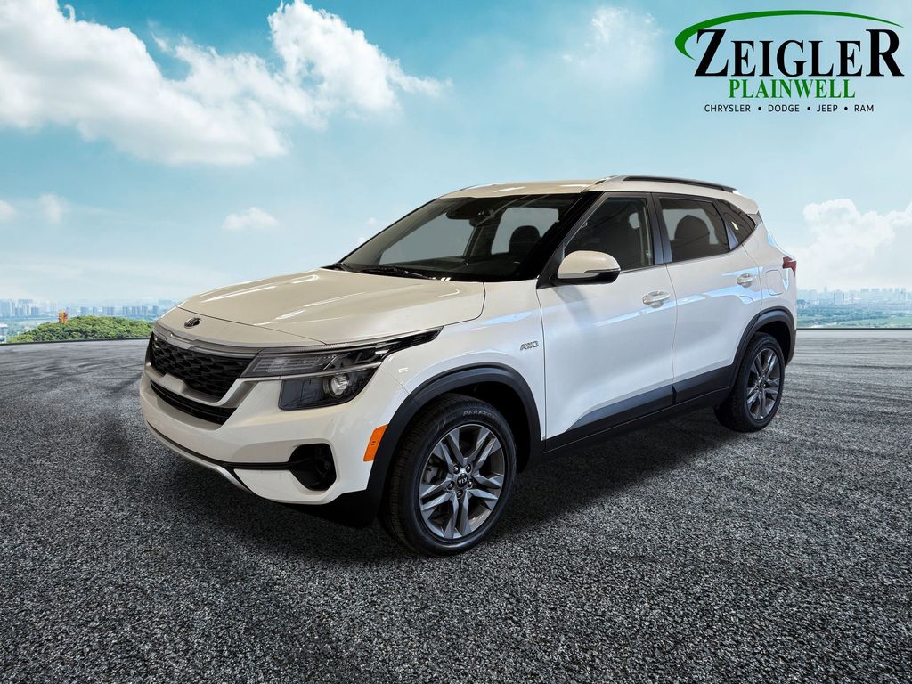 2021 KIA SELTOS - Image 16