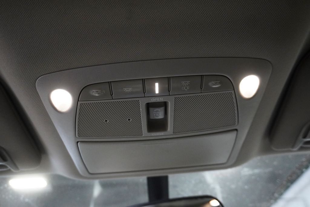 2018 NISSAN MURANO - Image 28