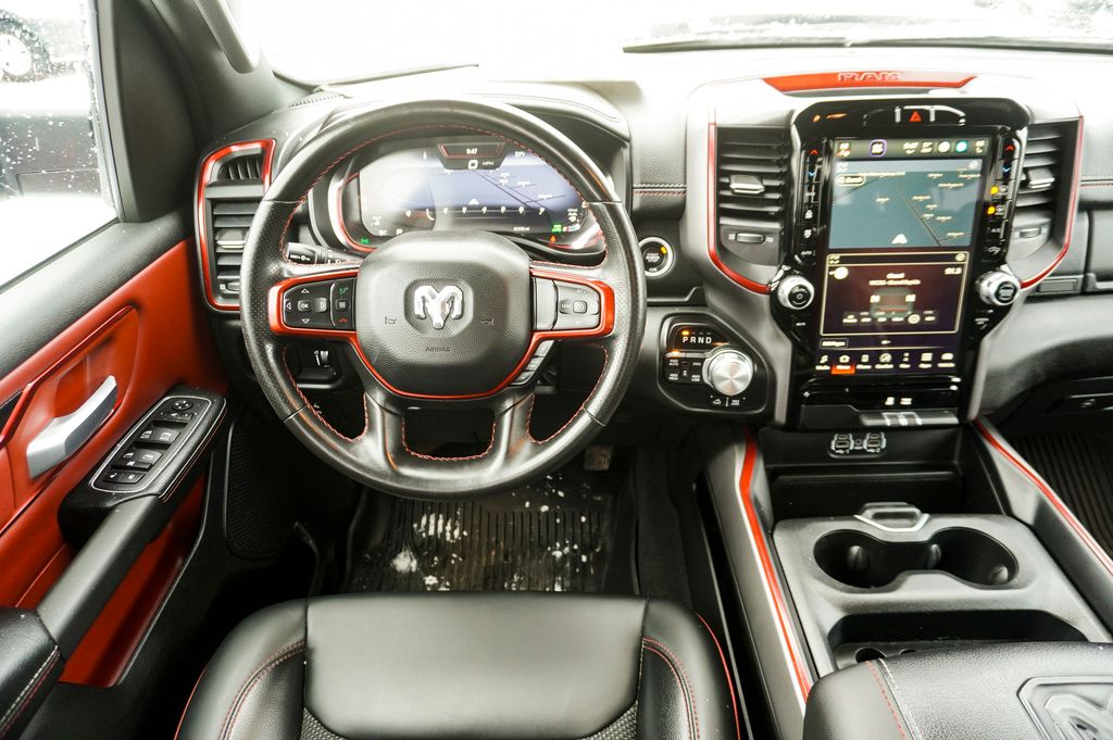 2023 RAM 1500 - Image 32