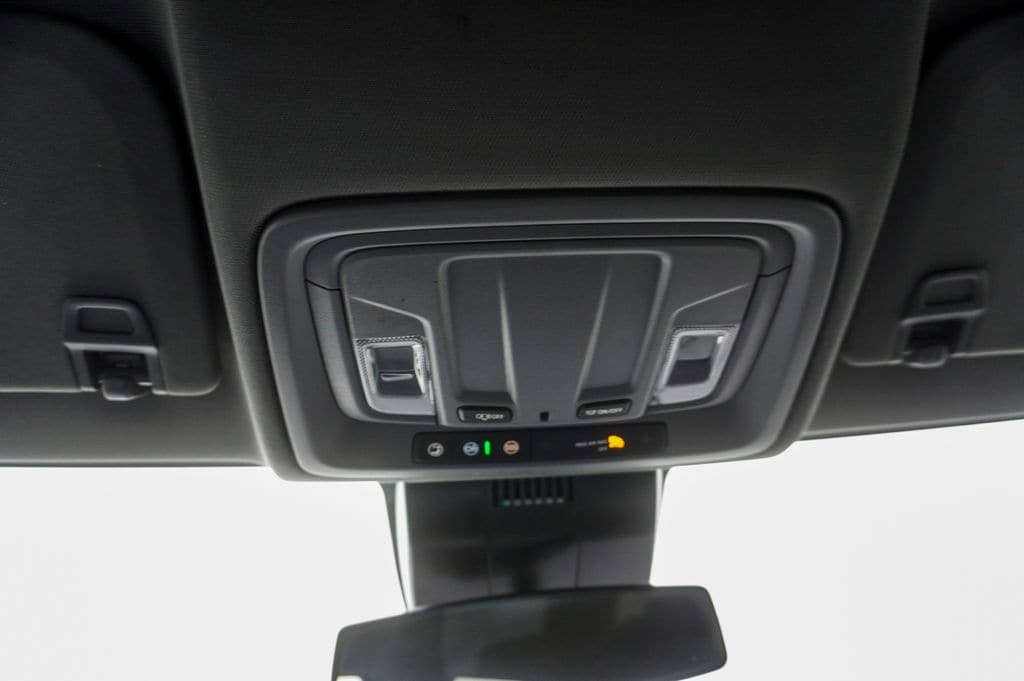 2025 CHEVROLET SILVERADO - Image 24