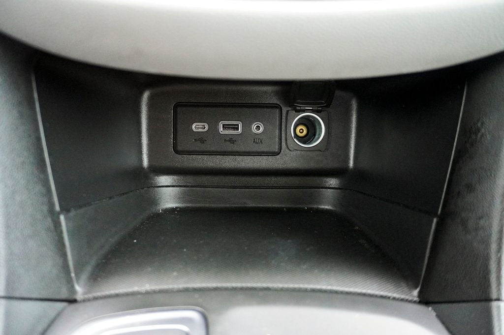 2023 CHEVROLET EQUINOX - Image 16