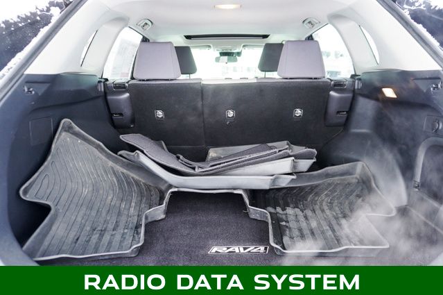 2020 TOYOTA RAV4 - Image 5