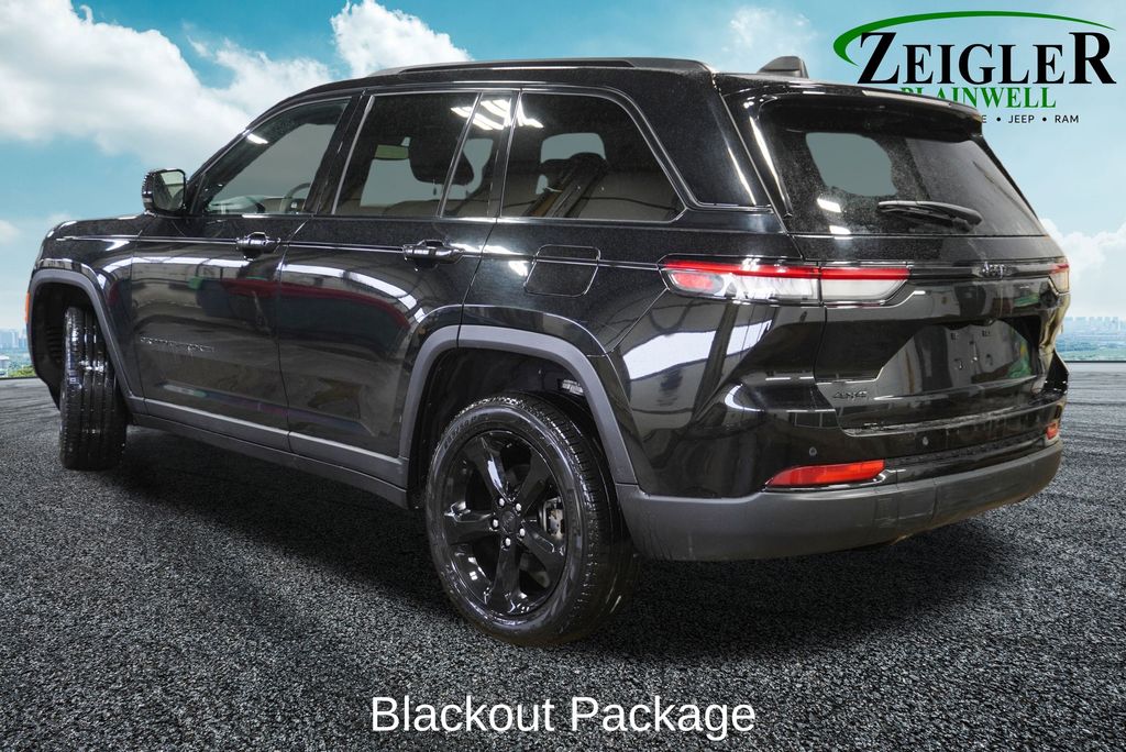 2023 JEEP GRAND CHEROKEE - Image 2