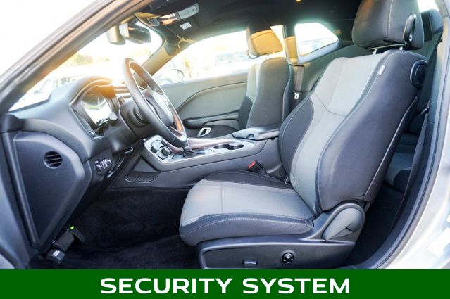 2016 DODGE CHALLENGER - Image 13