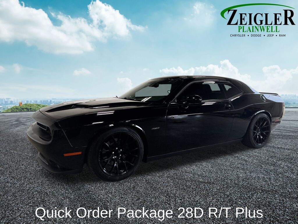 Used 2016 Dodge Challenger R/T Coupe