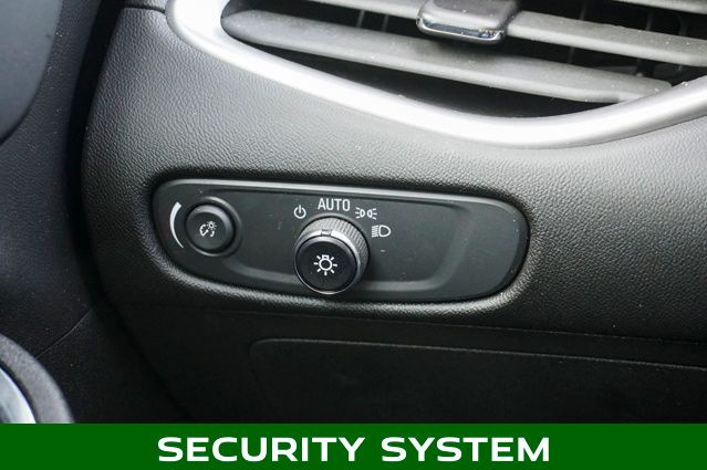 2022 CHEVROLET MALIBU - Image 25