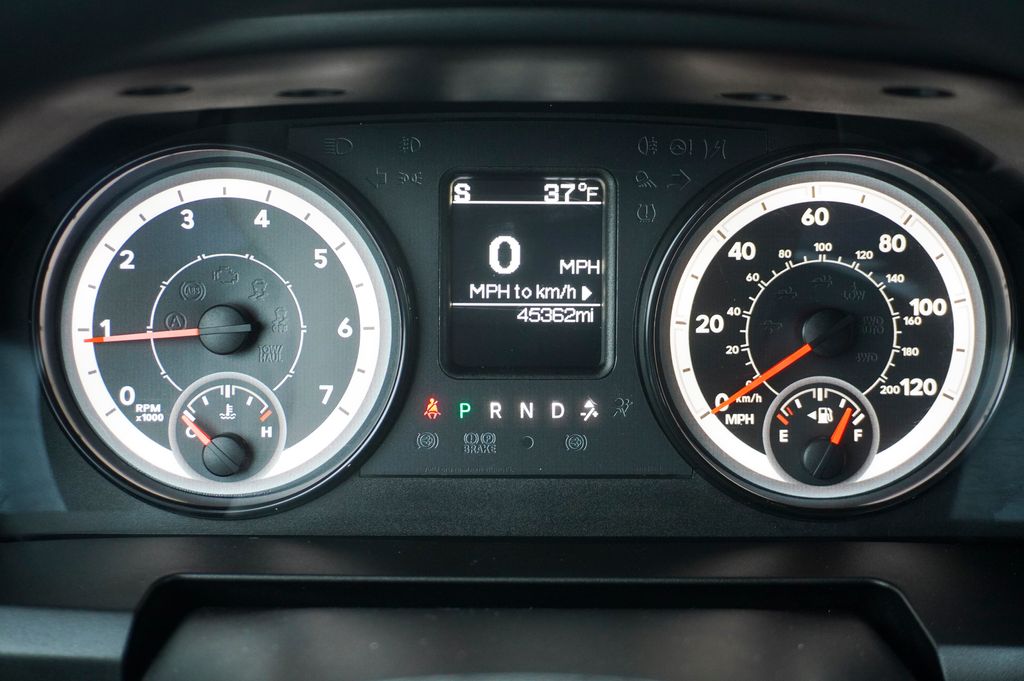 2023 RAM 1500 - Image 20