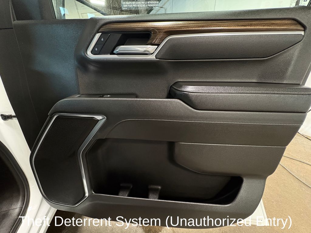 2025 CHEVROLET SILVERADO - Image 15