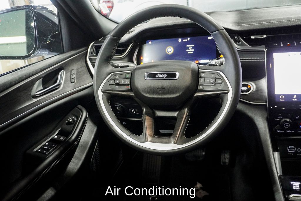 2024 JEEP GRAND CHEROKEE - Image 12