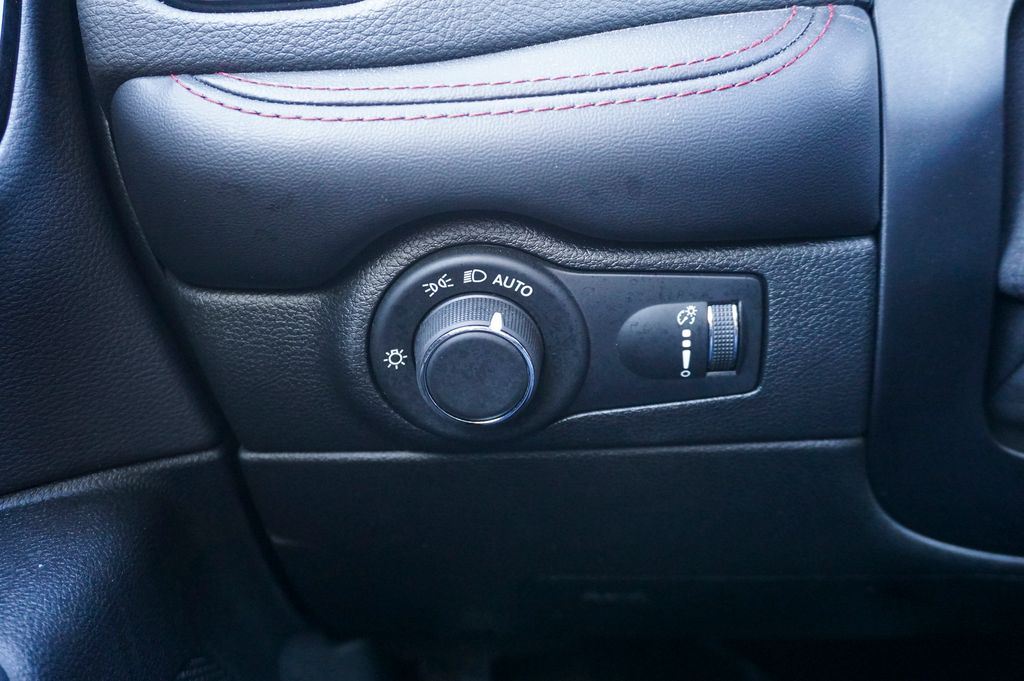 2025 DODGE DURANGO - Image 28