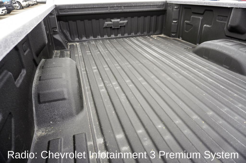 2025 CHEVROLET SILVERADO HD - Image 5