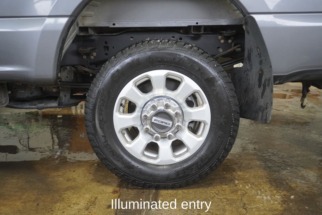 2023 FORD F-250 - Image 6