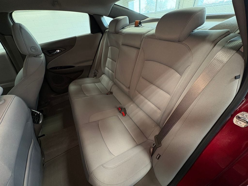 2019 CHEVROLET MALIBU - Image 25