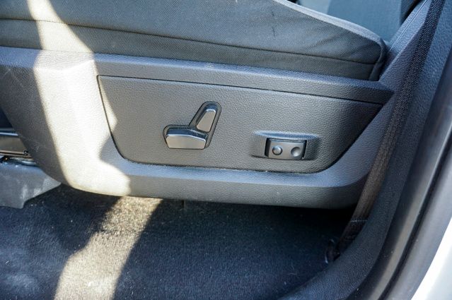 2022 RAM 1500 - Image 12