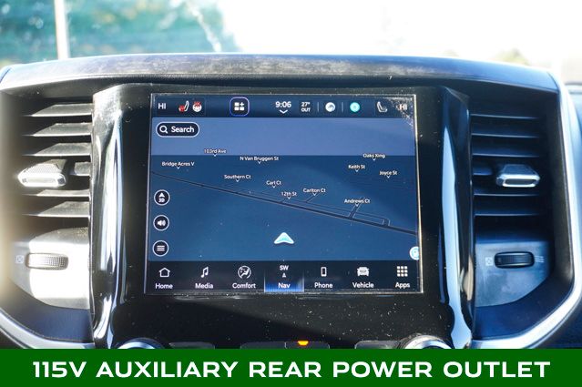 2022 RAM 1500 - Image 15