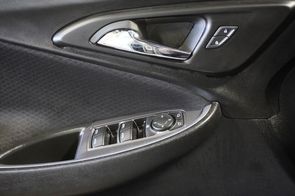 2024 CHEVROLET MALIBU - Image 25