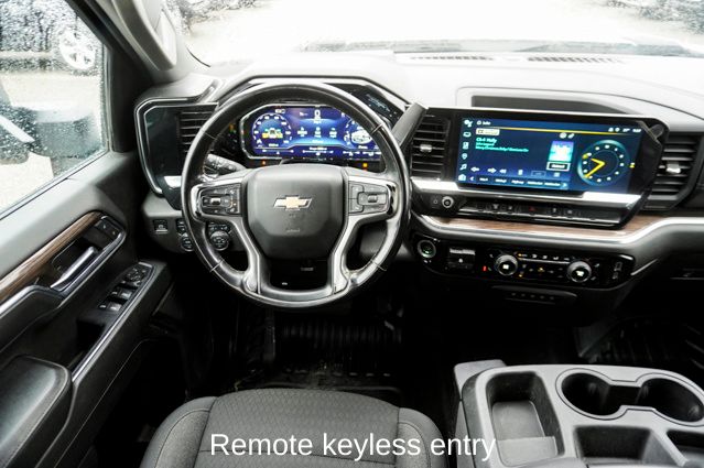 2024 CHEVROLET SILVERADO HD - Image 9