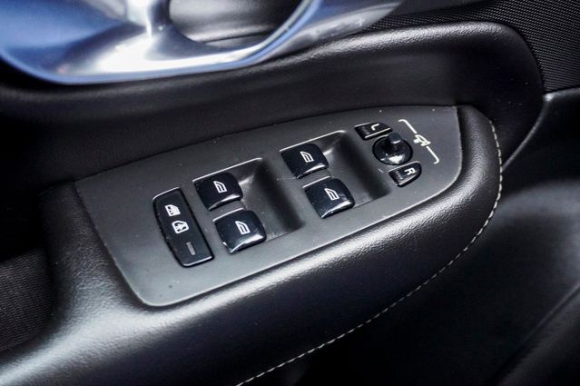 2022 VOLVO XC90 - Image 30