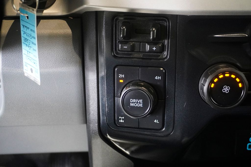 2023 FORD F-250 - Image 15