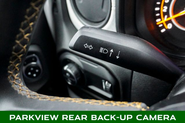 2025 JEEP GLADIATOR - Image 19