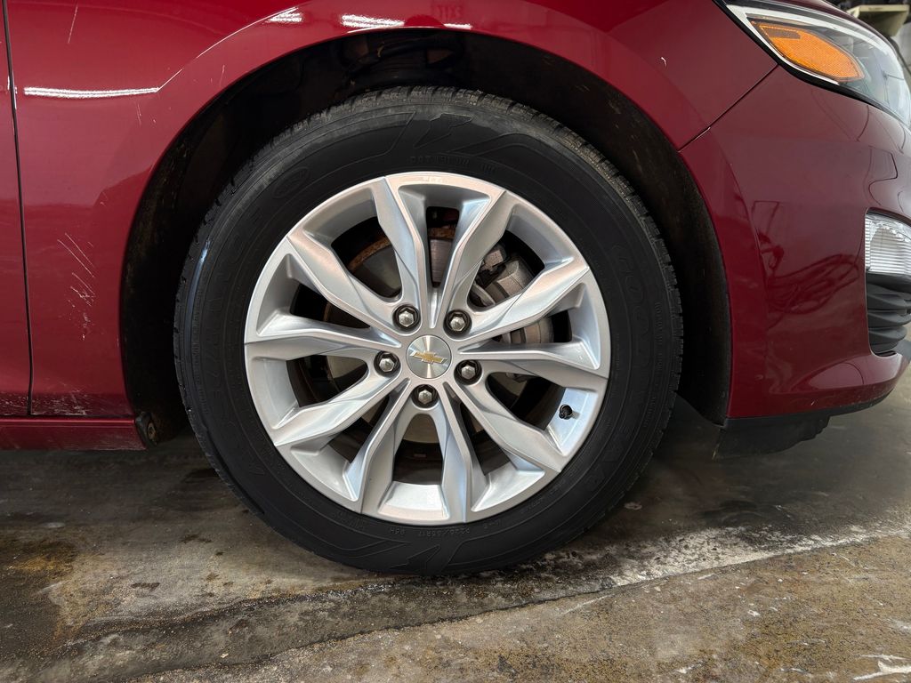 2019 CHEVROLET MALIBU - Image 32