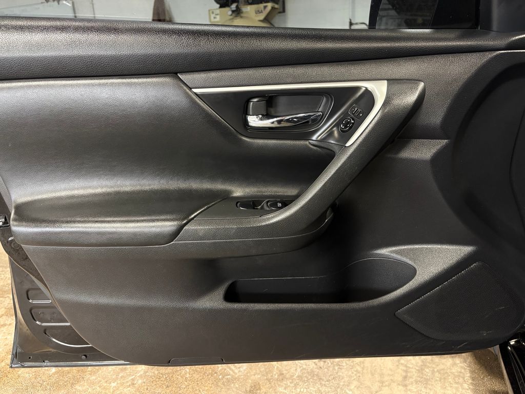 2018 NISSAN ALTIMA - Image 12