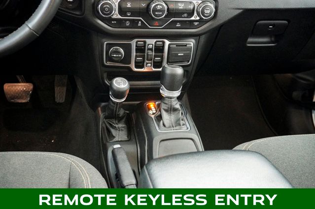 2025 JEEP GLADIATOR - Image 10