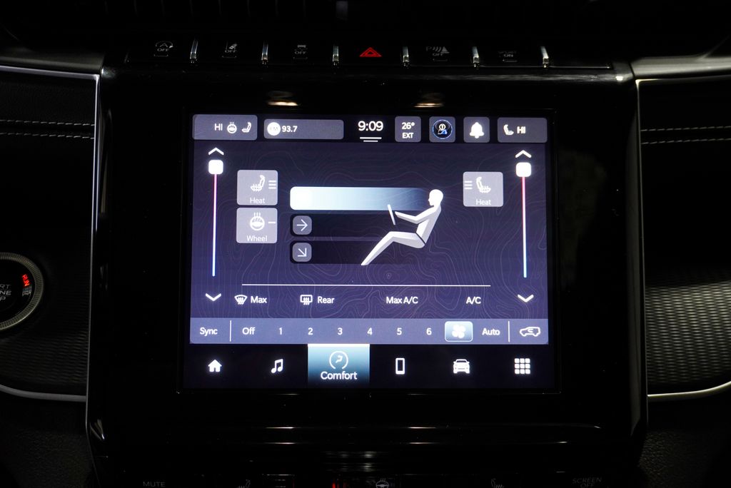 2023 JEEP GRAND CHEROKEE - Image 18