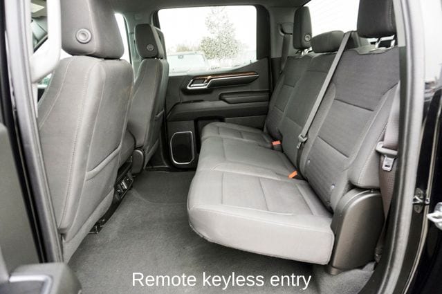 2023 GMC SIERRA - Image 7