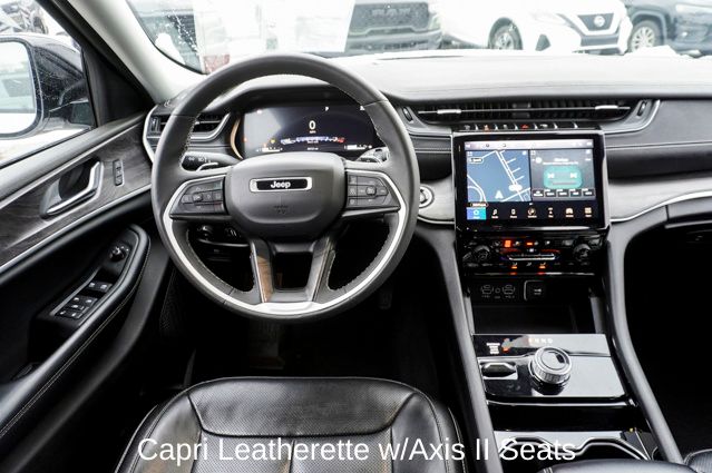 2023 JEEP GRAND CHEROKEE - Image 11