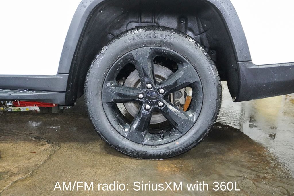 2024 JEEP GRAND CHEROKEE L - Image 8