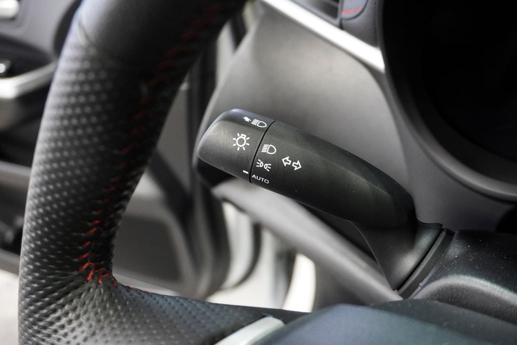 2025 TOYOTA SIENNA - Image 26