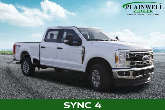 2023 Ford F-250 XLT photo 4