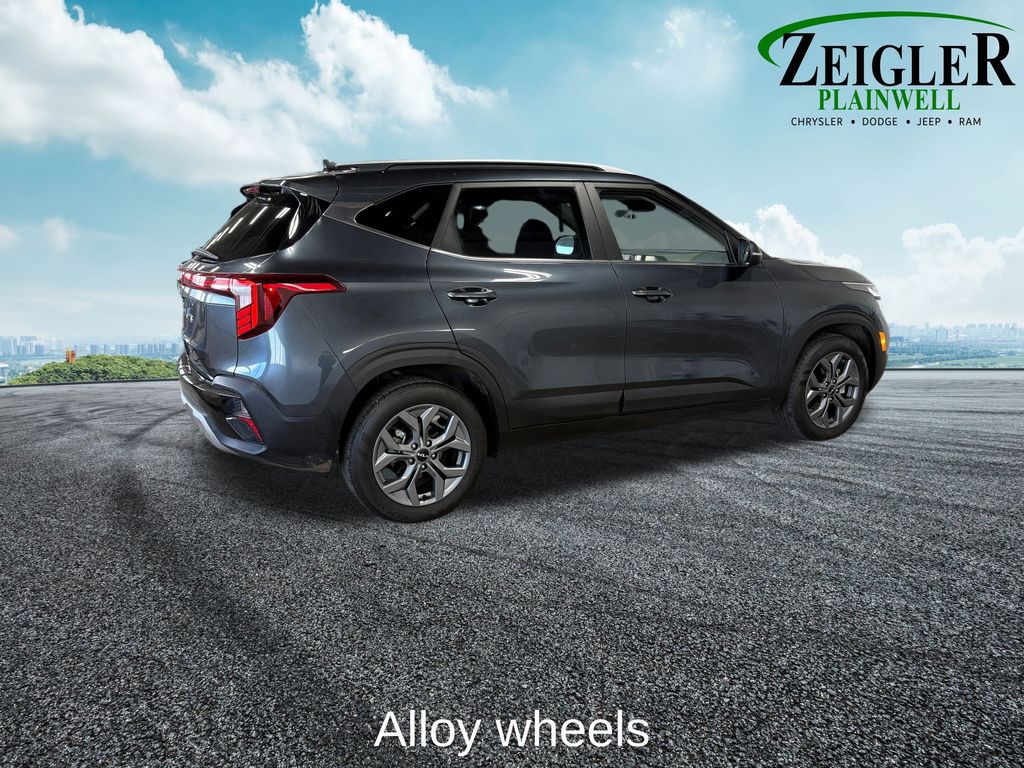 2024 KIA SELTOS - Image 9