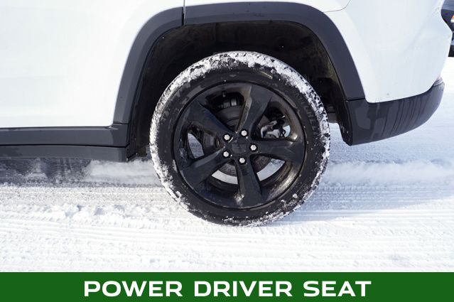 2023 JEEP GRAND CHEROKEE - Image 7